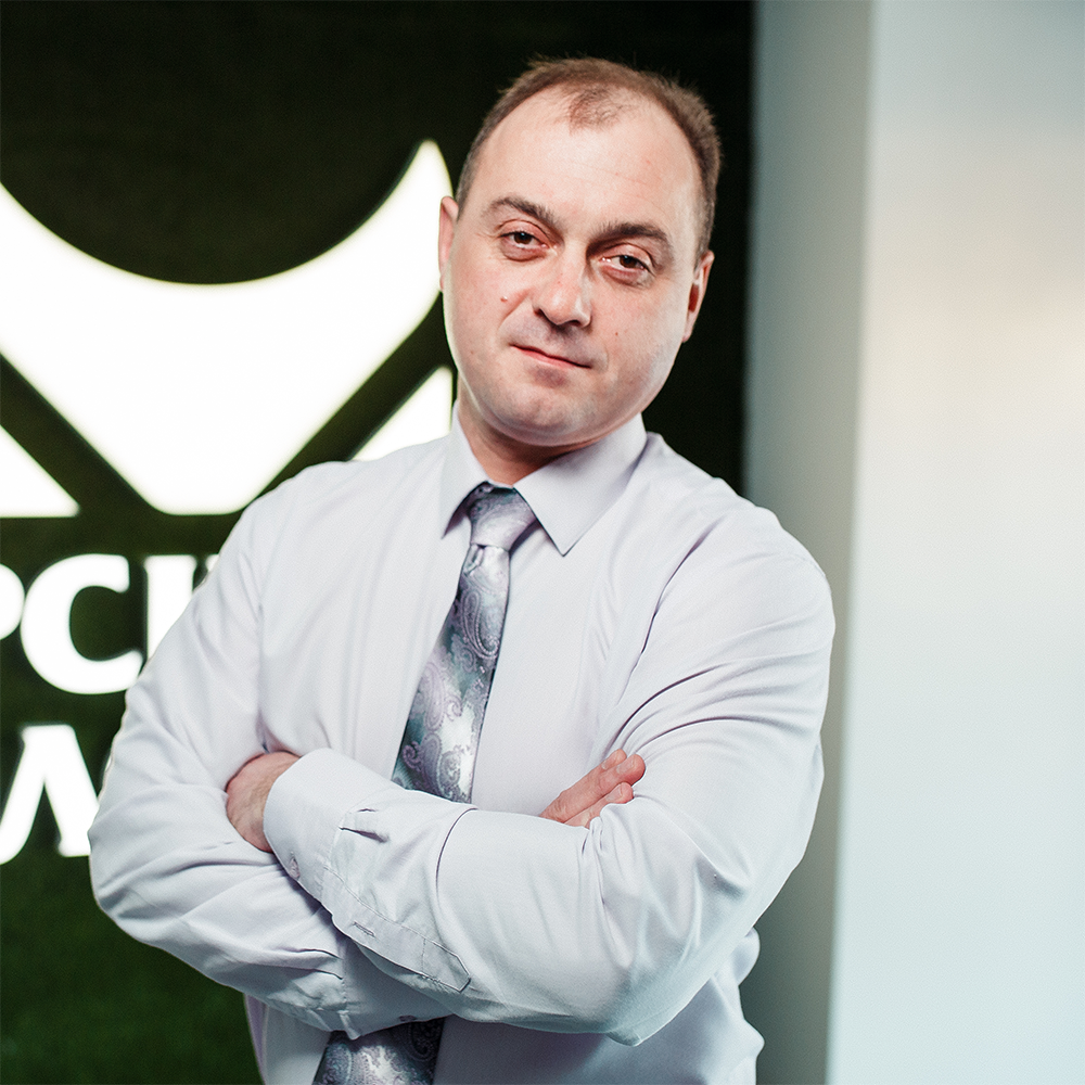 Геннадий Тарасов